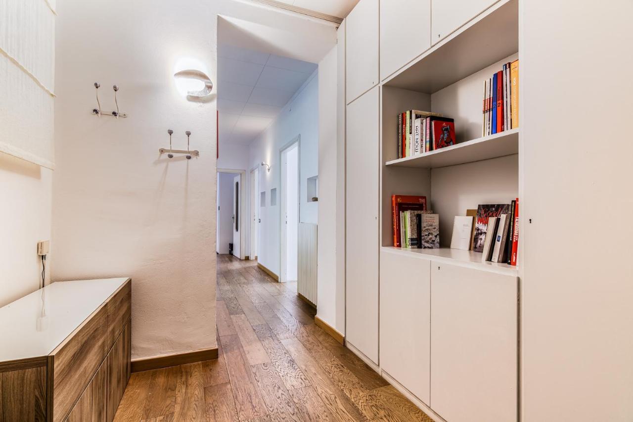 Lepontina Apartment Милано Екстериор снимка